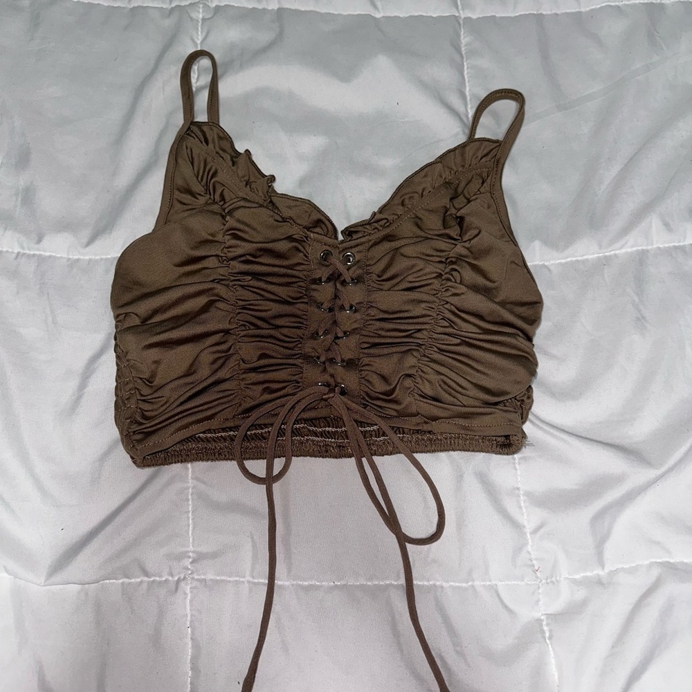 Xsmall Cropped Tank Top - Picture 2 of 3